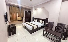 Hotel Elegant International